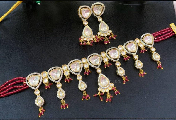 Gold-Plated Kundan-Studded & Artificial Beaded Jewellery Set