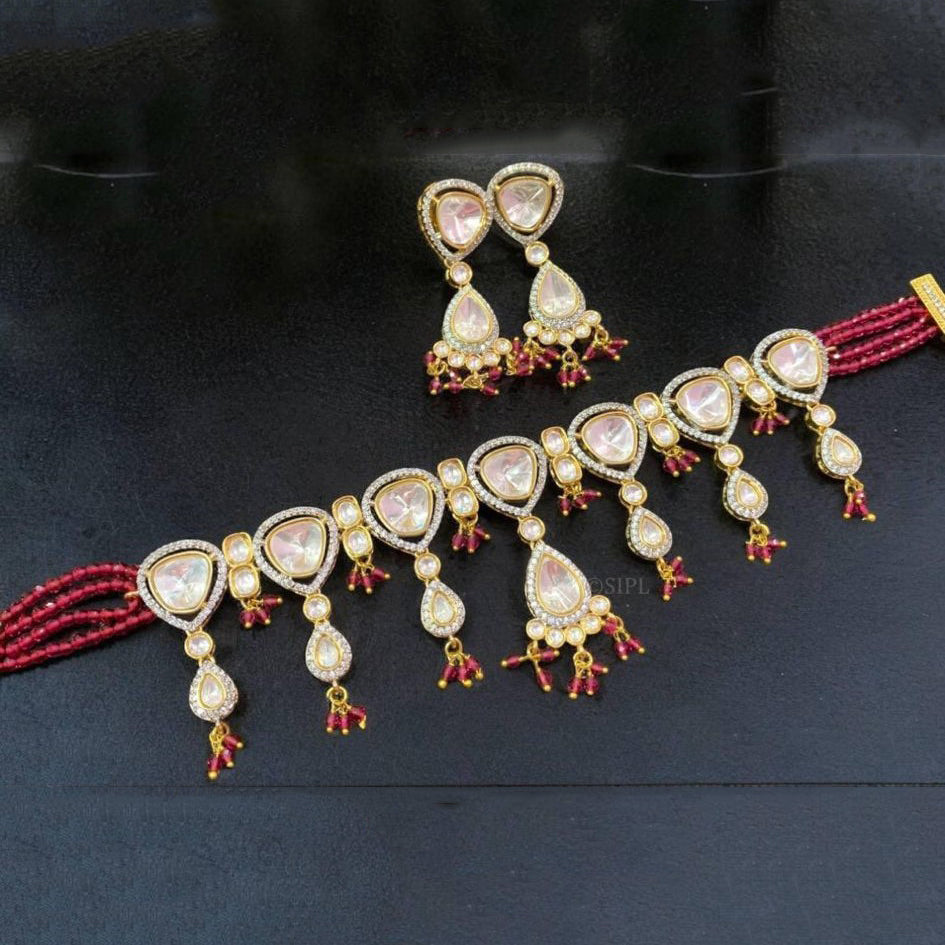 Gold-Plated Kundan-Studded & Artificial Beaded Jewellery Set