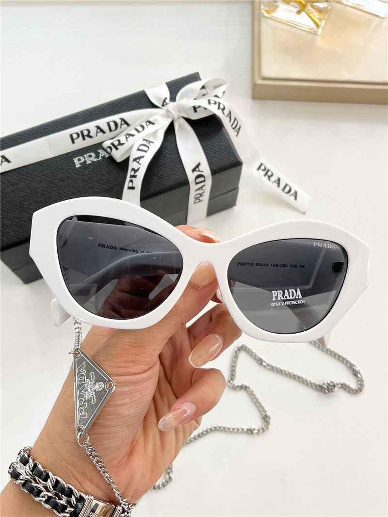 Symbol Cat-Eye shape Sunglasses For Women