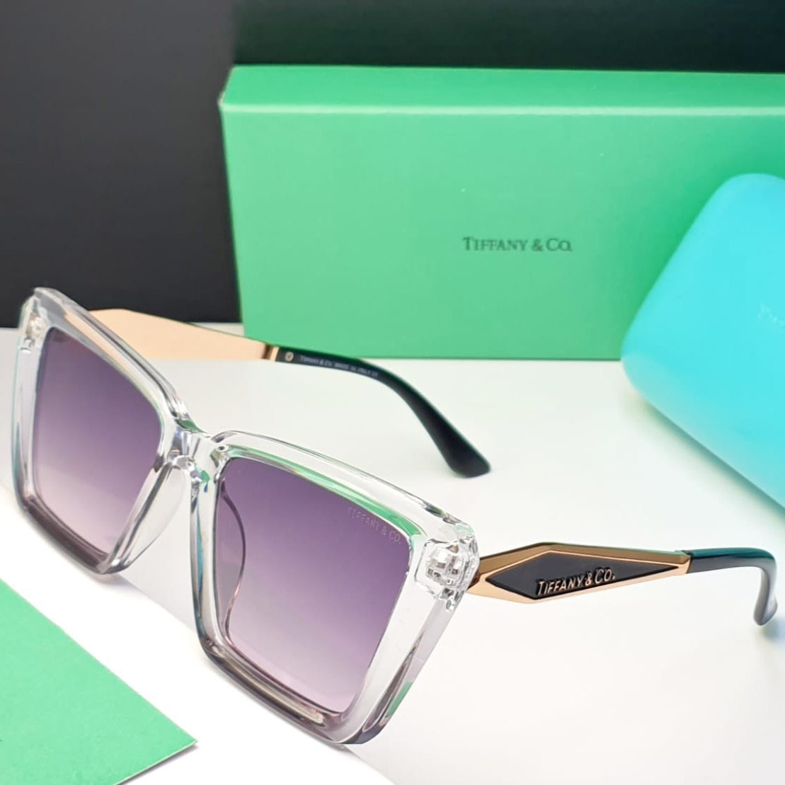 Elegant Square Gradient Frame Sunglass For Women