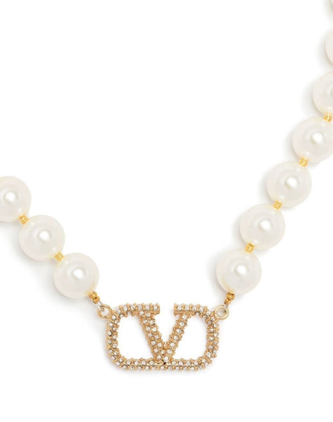 Premium VLogo Signature Pearl Bracelet