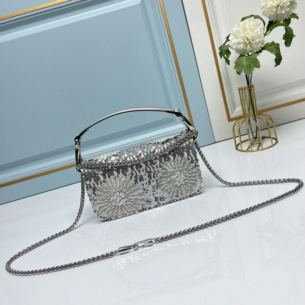 Luxurious Handbags for Quality Lover Womens