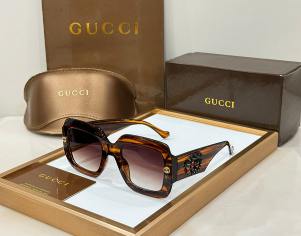 Luxury and Stylish Sunglass  For Women