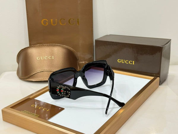 Luxury and Stylish Sunglass  For Women