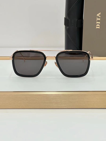 Luxury Thin Metal  Designer Square Fame Sunglass