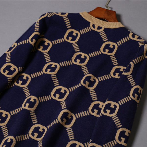 Premium Logo Pattern Effect Pullover