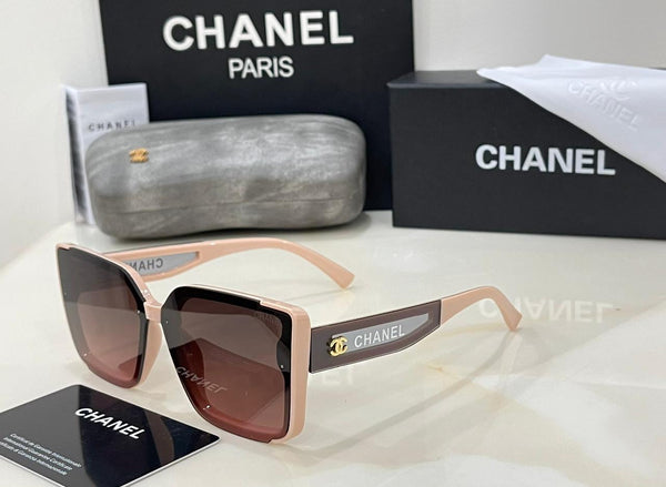 Women Sunglass By Luxury Fashion Brand