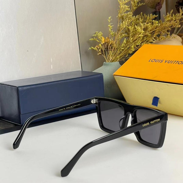 Square Frame Sunglass