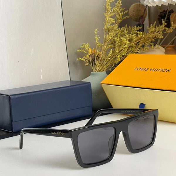 Square Frame Sunglass