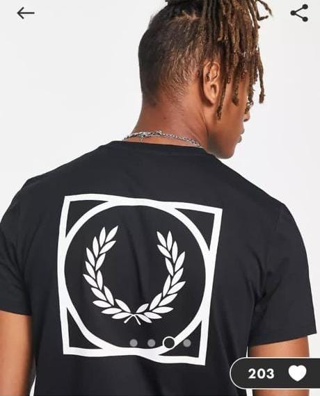 Laurel Wreath Graphic T-Shirt