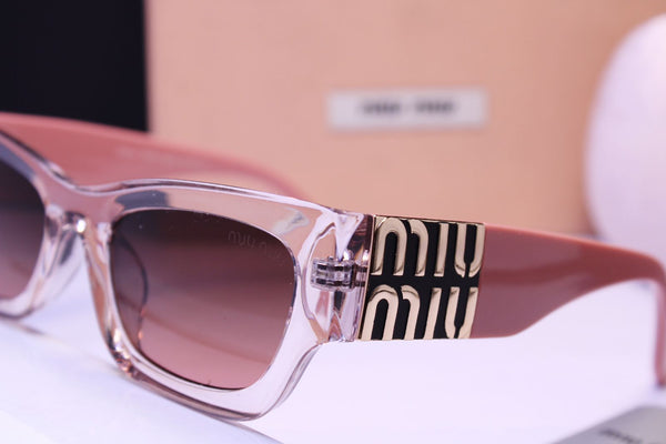 Logo-Plaque Sunglasses For Women