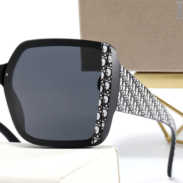 Luxurious Large Frame Sunglasses