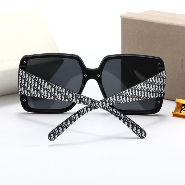 Luxurious Large Frame Sunglasses