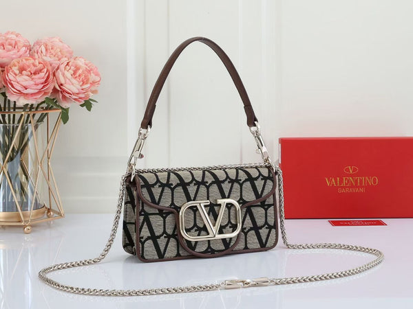 V-logo Embellished Tote Bag