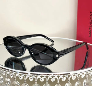 Oval Classic line Sunglasses