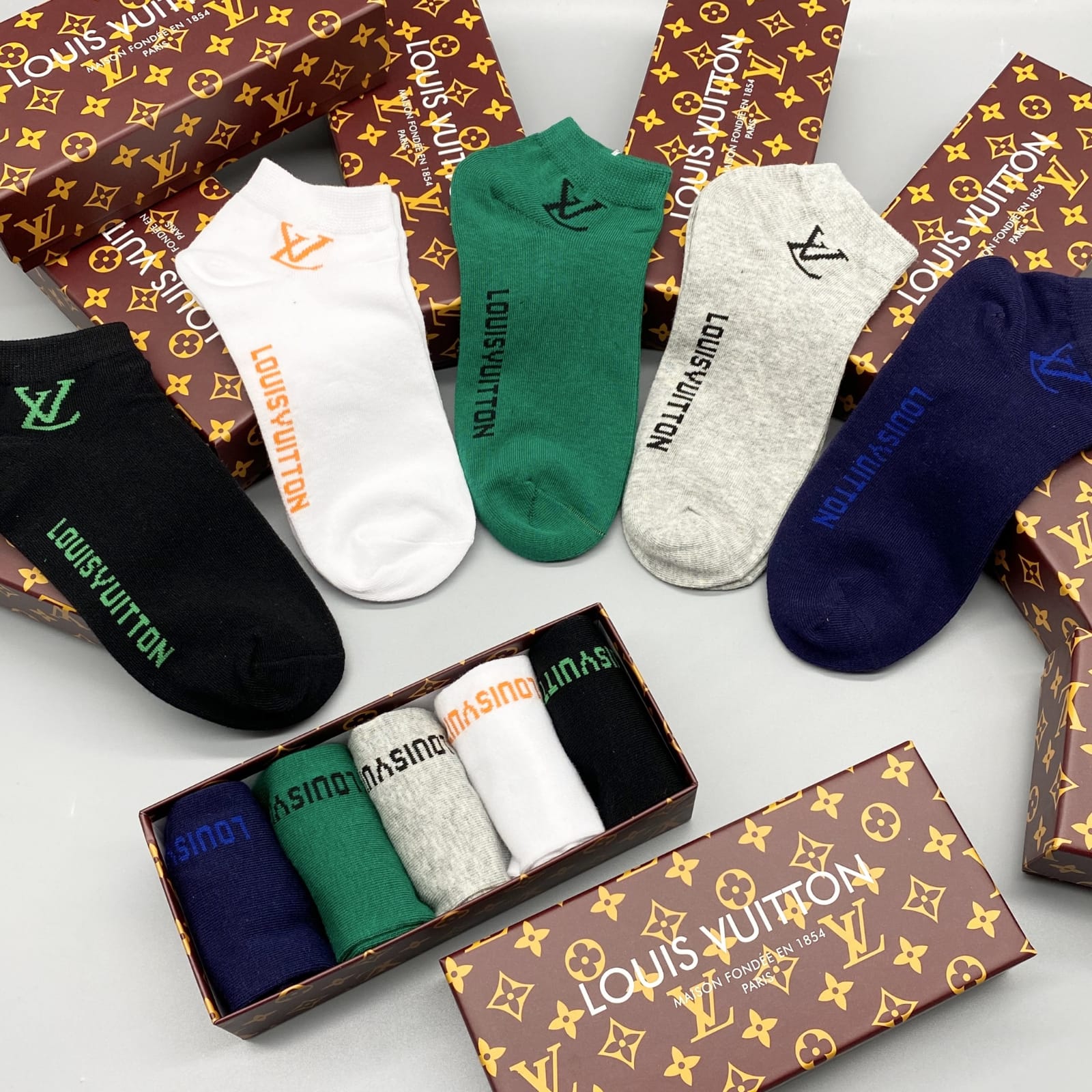 Premium Patterned Ankle Length Socks