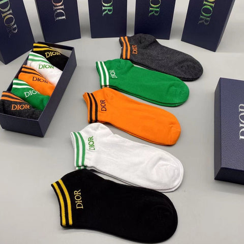 Strip Line Ankle Fit Socks