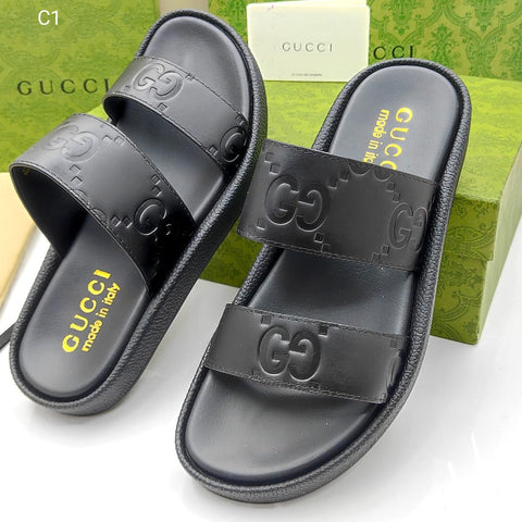 Embossed Detailed Flip Flops For Men