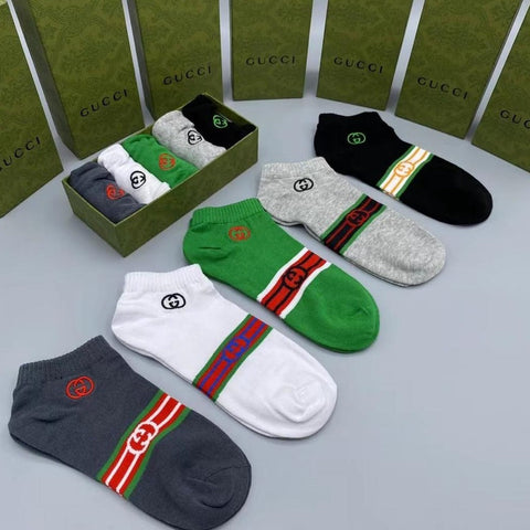 Classic Fashionable  Socks For Men