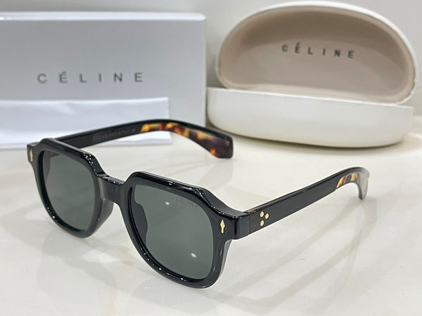 Branded Gradient Frame Sunglass