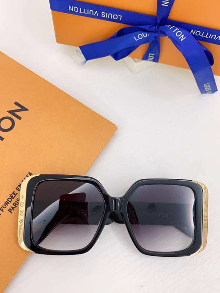 Moon Square Sunglasses