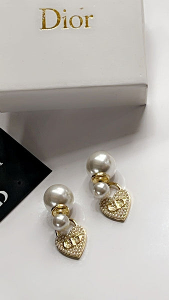 Pearl Bomber Studs With Golden CD Heart Drops