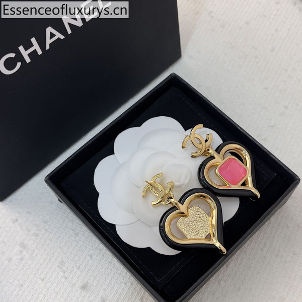 CC Gold Tone Heart Black Enamel Pink Resin Earrings