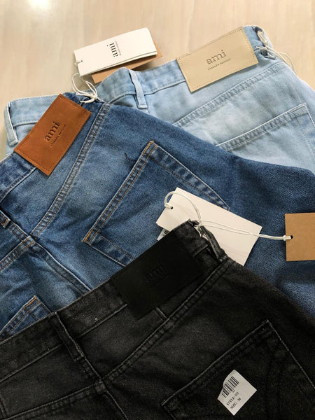 Wide Jeans with 5-Pocket Styling