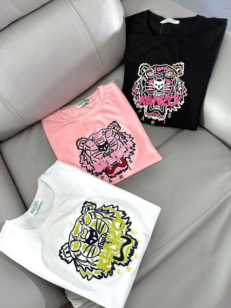 Tiger Print Seasonal Crew-Neck T-shirt