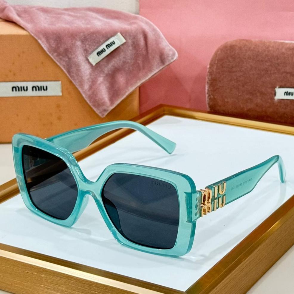 Luxury Rectangular Shape Initial Logo Sunglasses