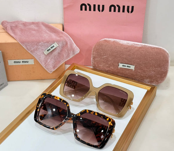 Luxury Rectangular Shape Initial Logo Sunglasses