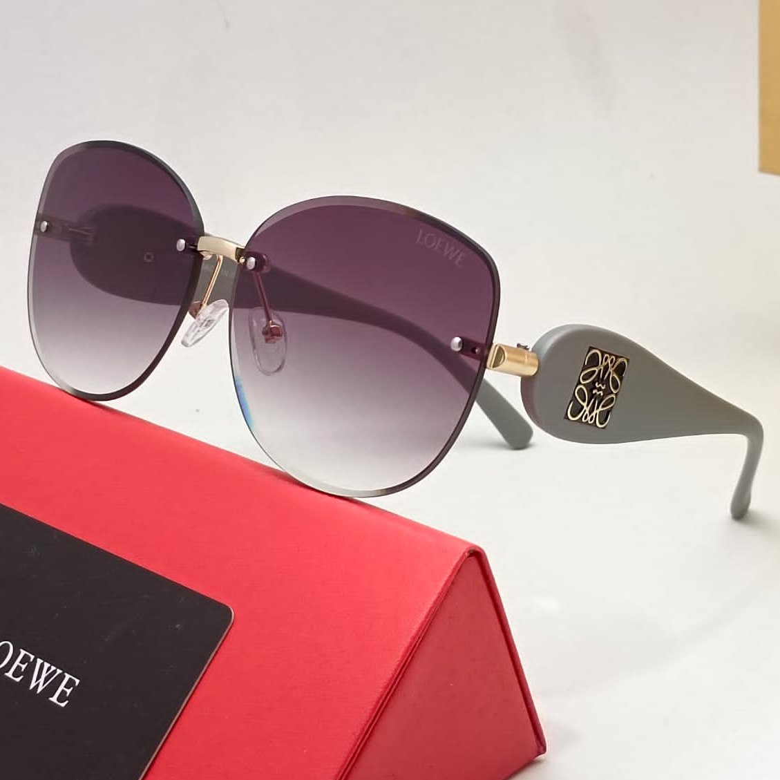 Luxury ad Designer  Sunglass For Women