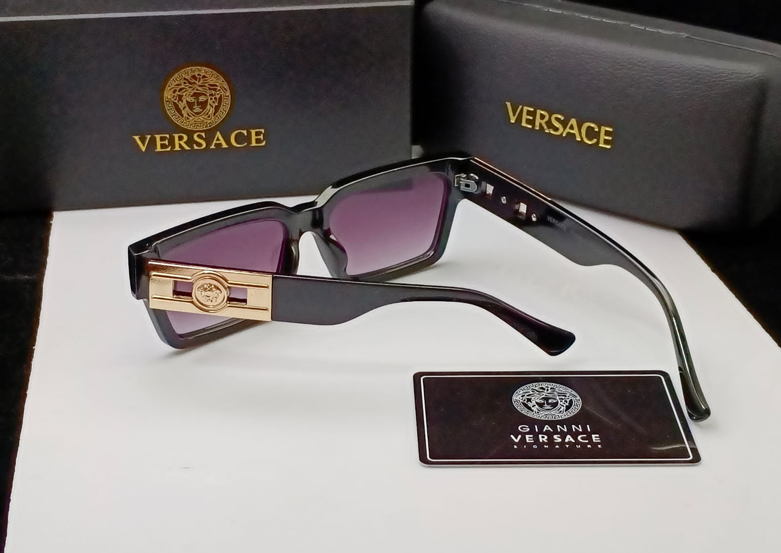 Premium Brand  Logo Deco Square  Sunglass