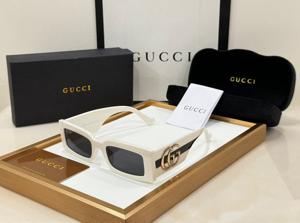 Logo-Plaque Rectangle-Frame Sunglasses