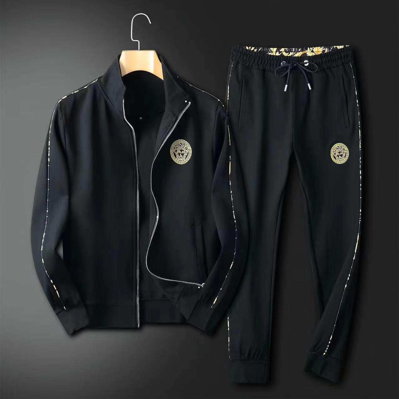 Men’s Luxury & Branded High-Quality Tracksuit