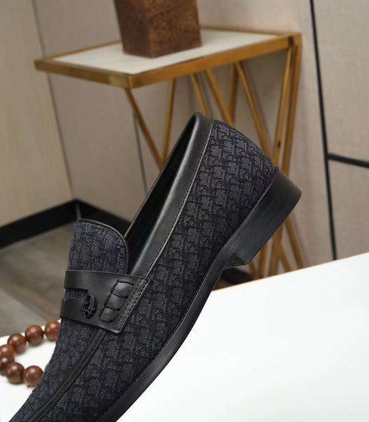 Men Branded Oblique Jacquard Loafers