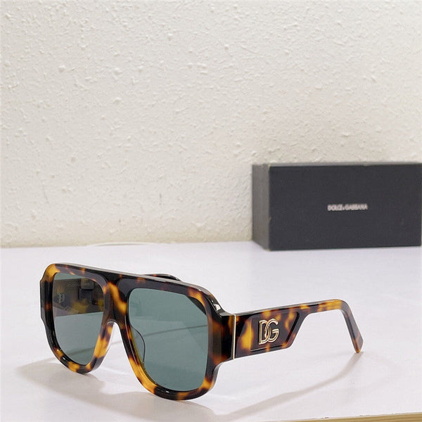 Men Oversize Square Sunglasses With Logo Initial