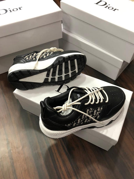 Premium Oblique Runner Sneakers For Men