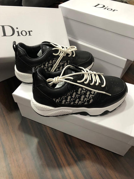 Premium Oblique Runner Sneakers For Men