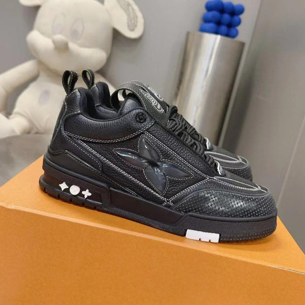 Men Latest Black Skate Sneakers