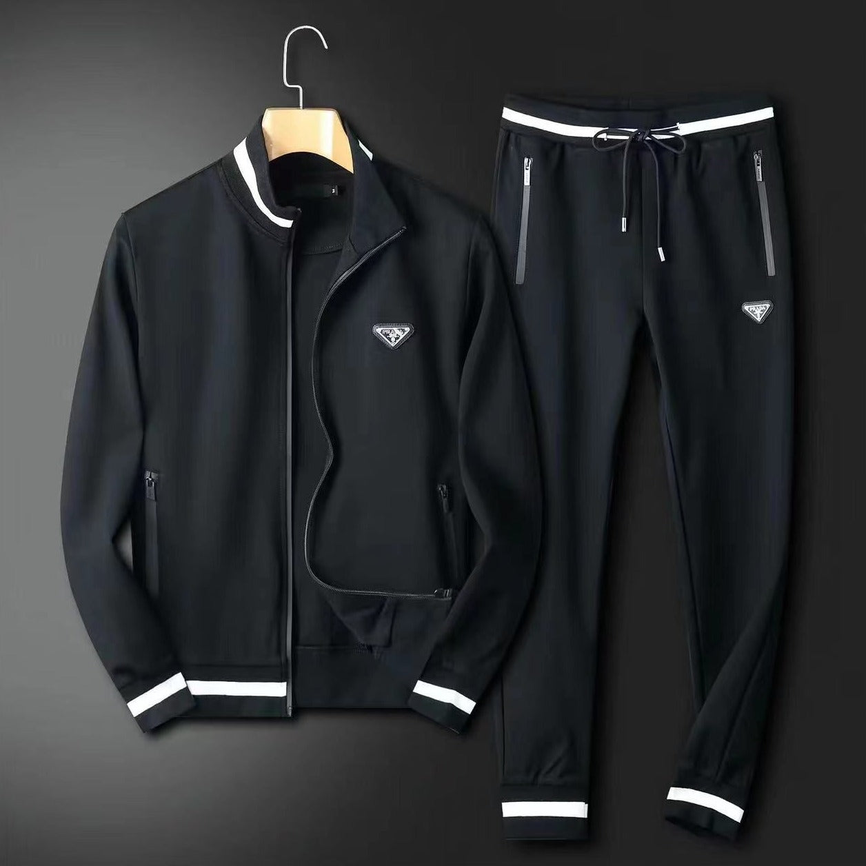 Latest Black Jogging Track-Set For Men