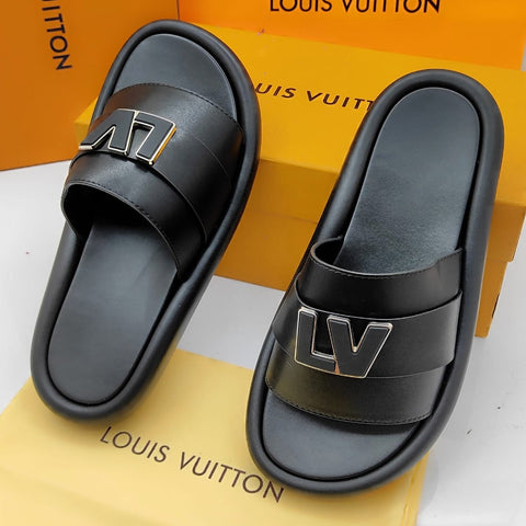 Signature Leather Slipper For Men