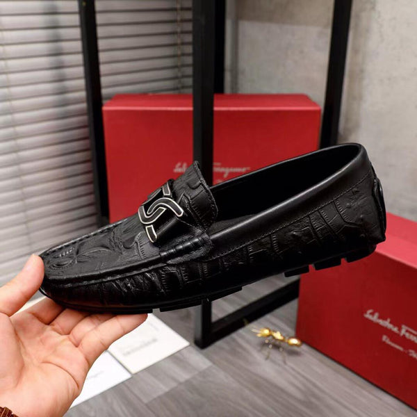 Designer Textured Logo Hardware Loafers