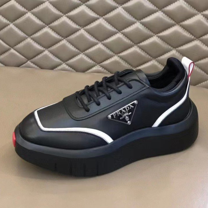 Men High-Quality Sneakers With Logo Plaque